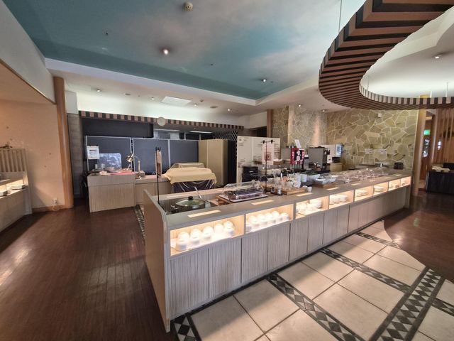 アークホテル岡山 １階レストラン「ラ・ペーシュ」